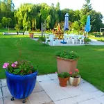 Aux Jardins D'alice Dijon