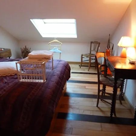 Bed & Breakfast Aux Jardins D'alice Dijon