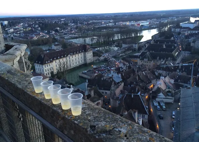 Bed & Breakfast Aux Jardins D'alice Dijon