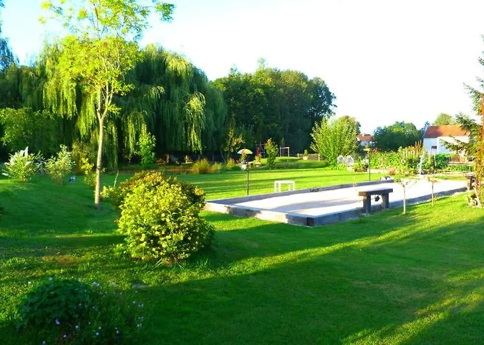 Aux Jardins D'alice Bed & Breakfast Dijon